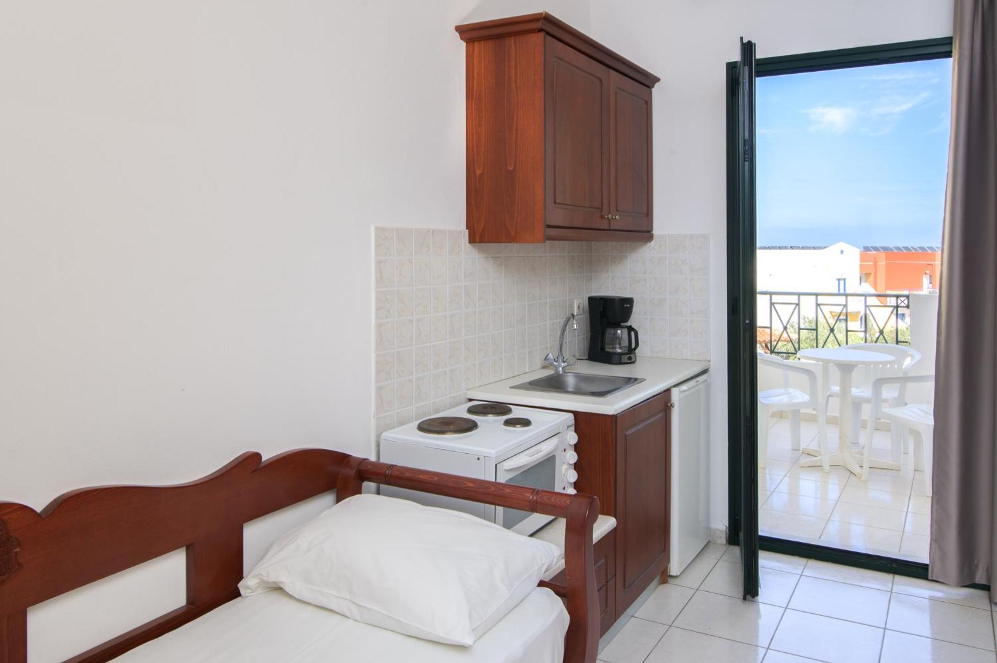 Ariadni Palace Apartments Херсониссос Экстерьер фото